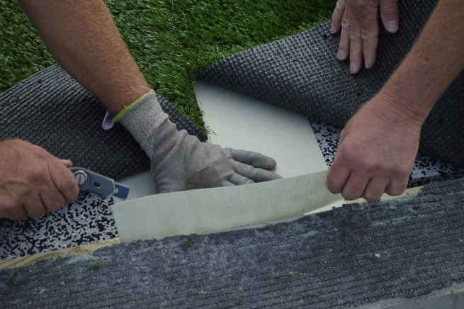 Phoenix artificial turf installation - cushion pad installation